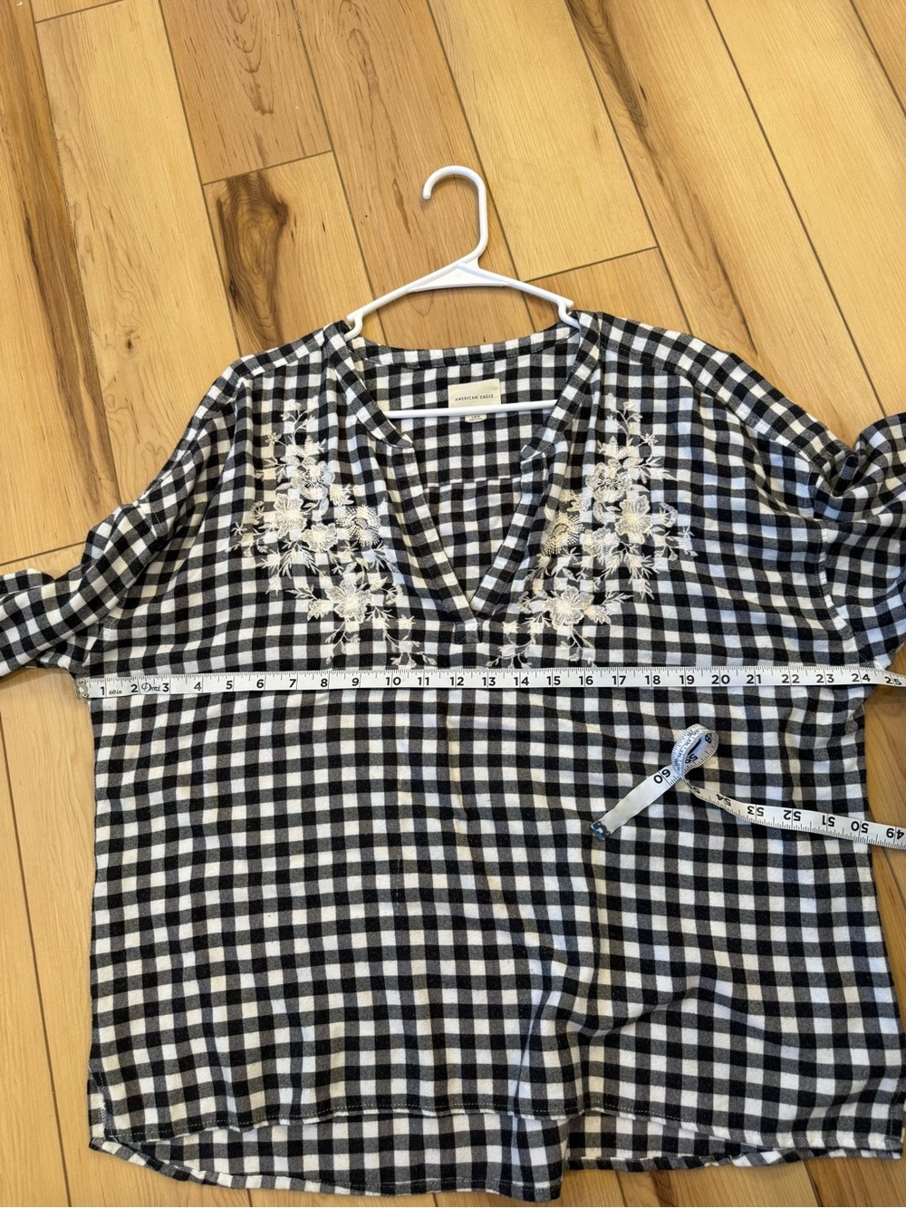 AE Blouse - Picture 7 of 9